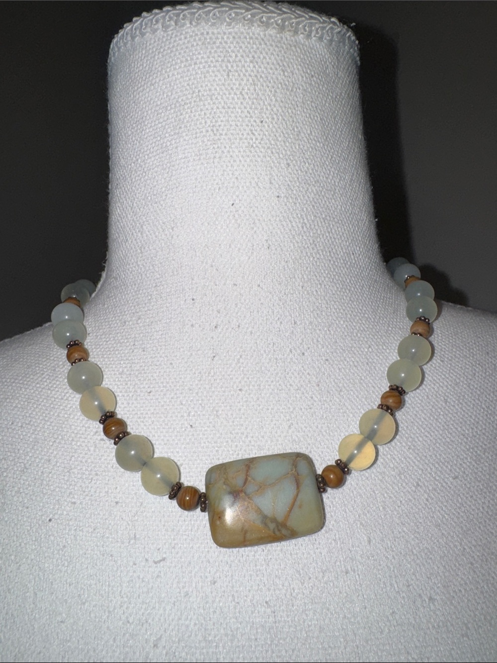 New Handcrafted Pale Green Genuine Stone Beaded Necklace
